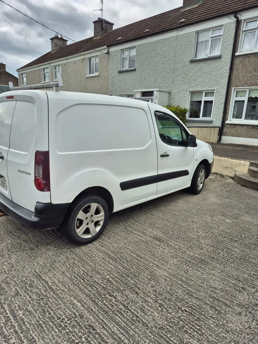 Peugeot Partner - Image 1