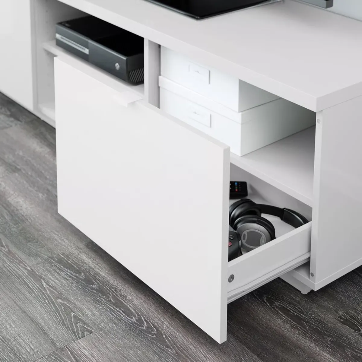 Tv stand - Image 3