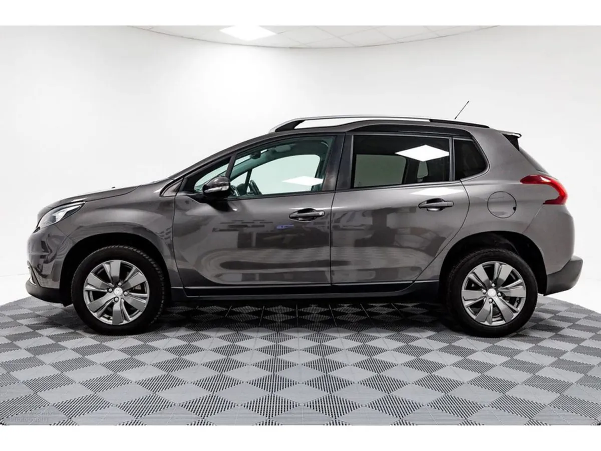 Peugeot 2008 Active 1.5 Diesel 100HP - Image 4
