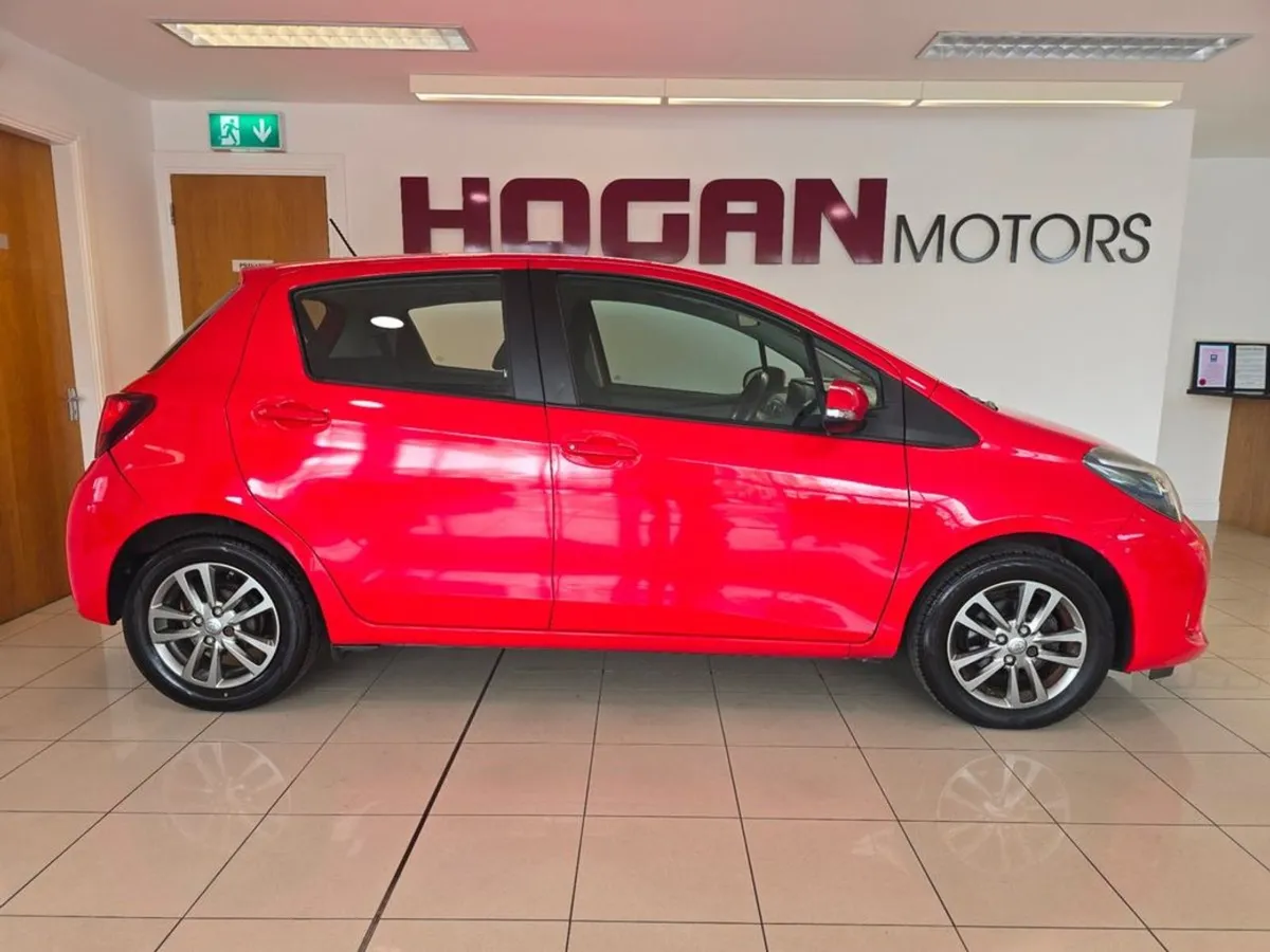 Toyota Yaris 1.0 Icon 5DR H/B Best Spec - Image 3