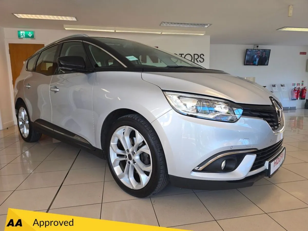 Renault Scenic 7 Seats Iconic - Image 1