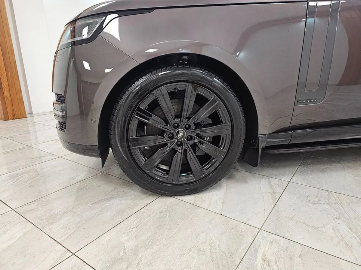 Land Rover Range Rover 550E Autobiography // Over - Image 3