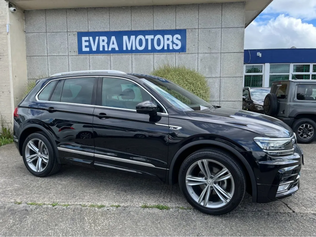Volkswagen Tiguan R-line Automatic 1.4 Petrol //h - Image 3