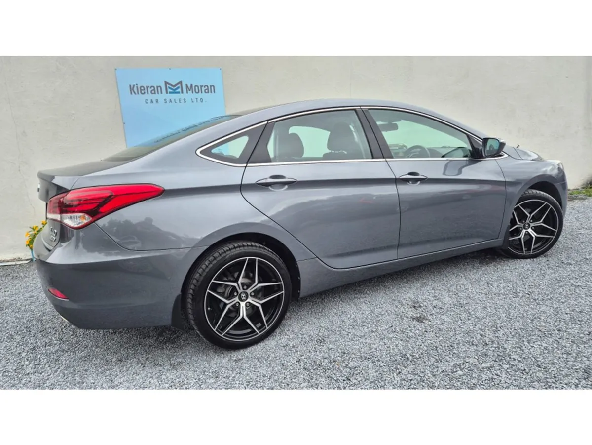 Hyundai i40 Comfort 4DR - Image 4