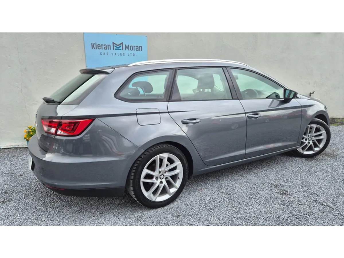SEAT Leon 5DR - Image 4