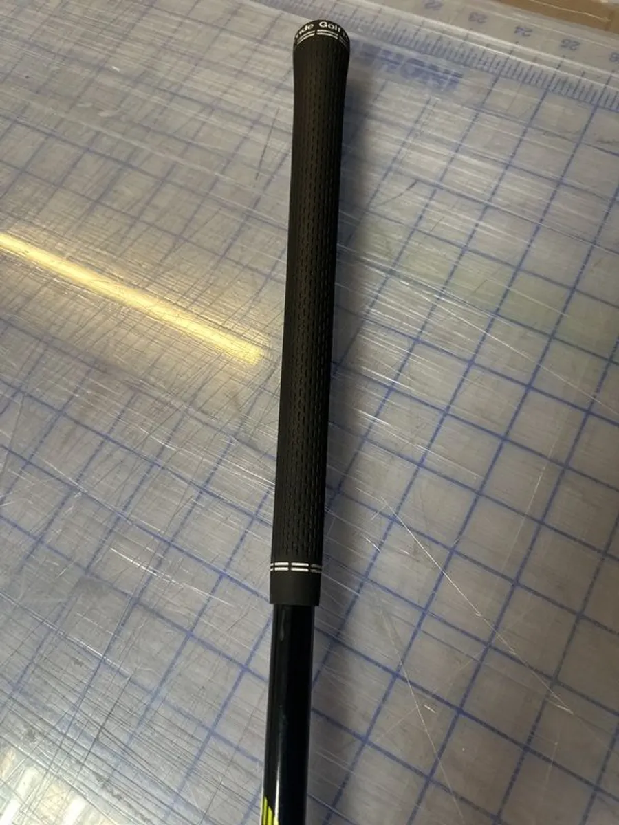 Ping G425, 4 hybrid and 3 wood. Free delivery - Image 4