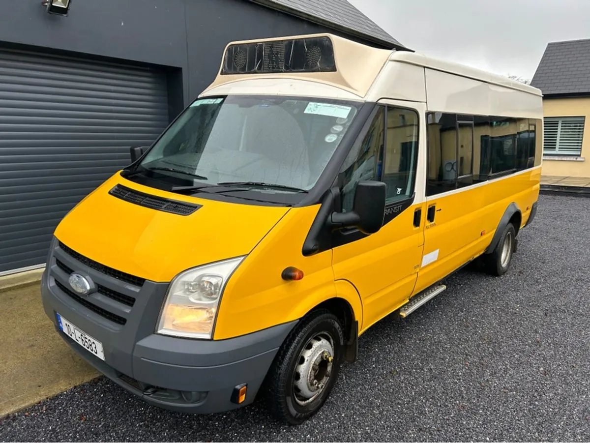 Ford Transit 17 Seater Minibus - New DOE - Daily - Image 2