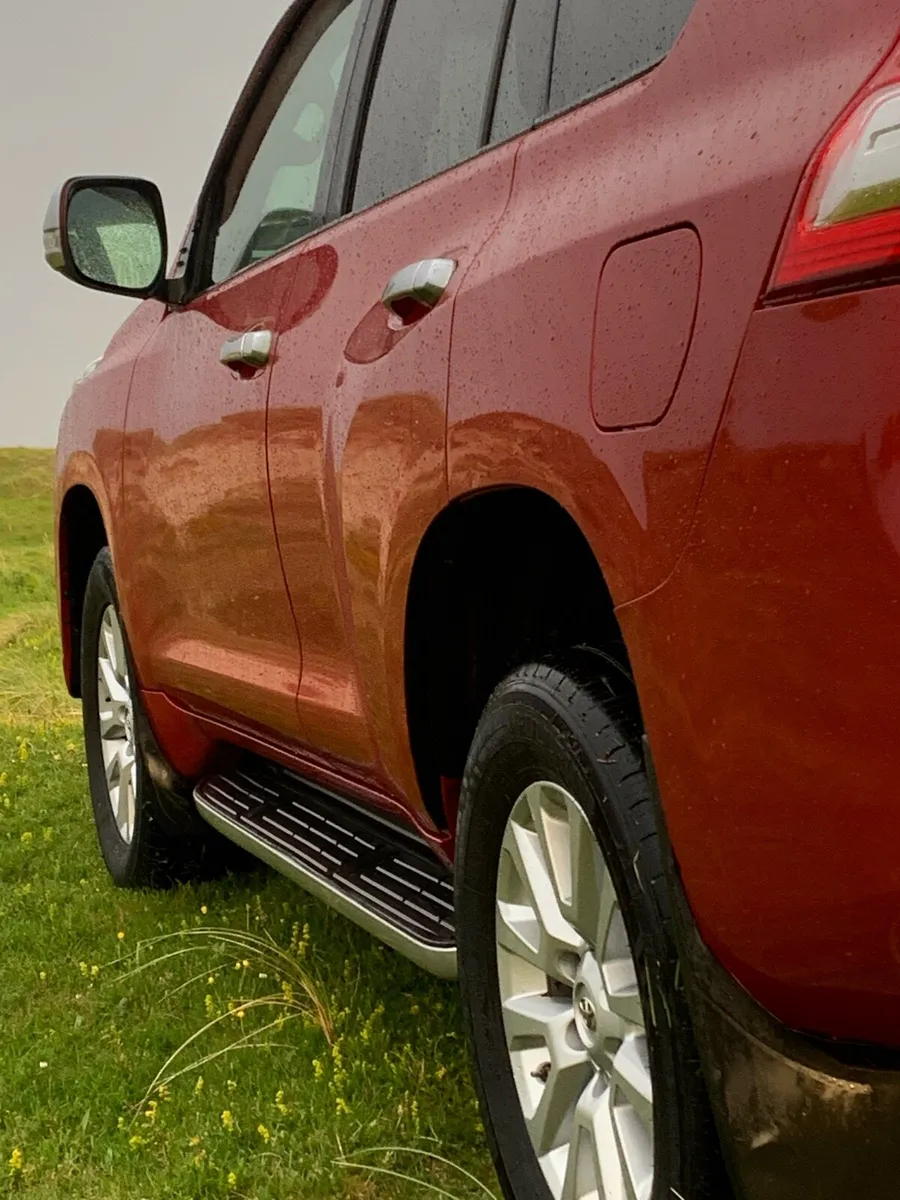 Toyota Land Cruiser Platinum - Image 3
