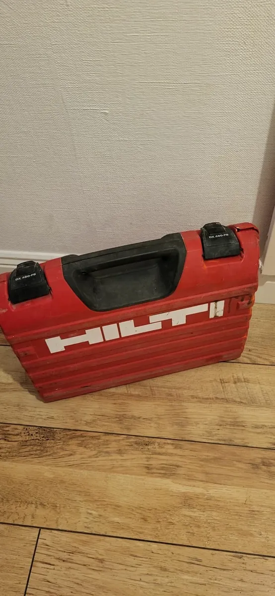 Hilti DX460 Nail Gun - Image 2