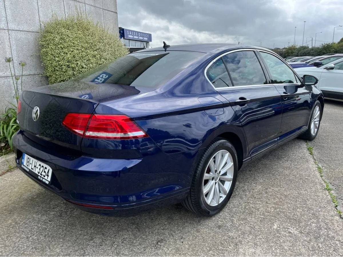 Volkswagen Passat SE Business Edition 150PS - Image 4