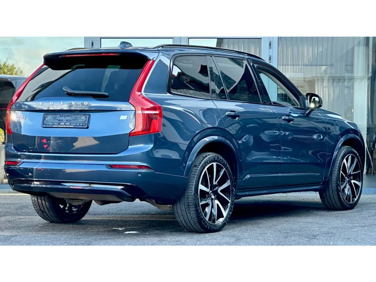 Volvo XC90 Ultimate T8 Recharge - Image 4