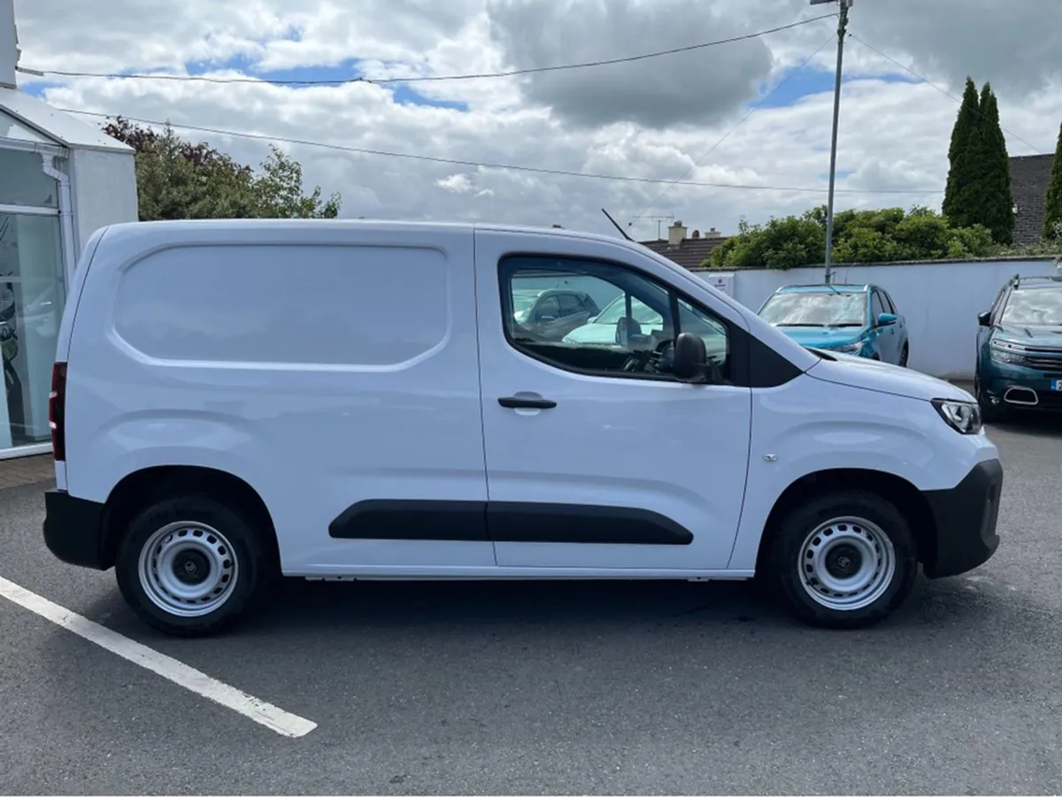 Citroen Berlingo Enterprise Bluehdi 100 MWB S S 6 - Image 2