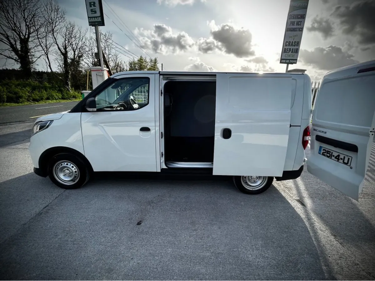 Maxus eDeliver 3 Prereg 251 - Image 4