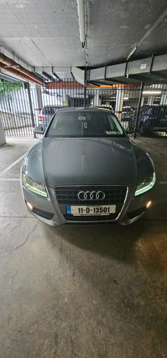 Car audi a5 - Image 1