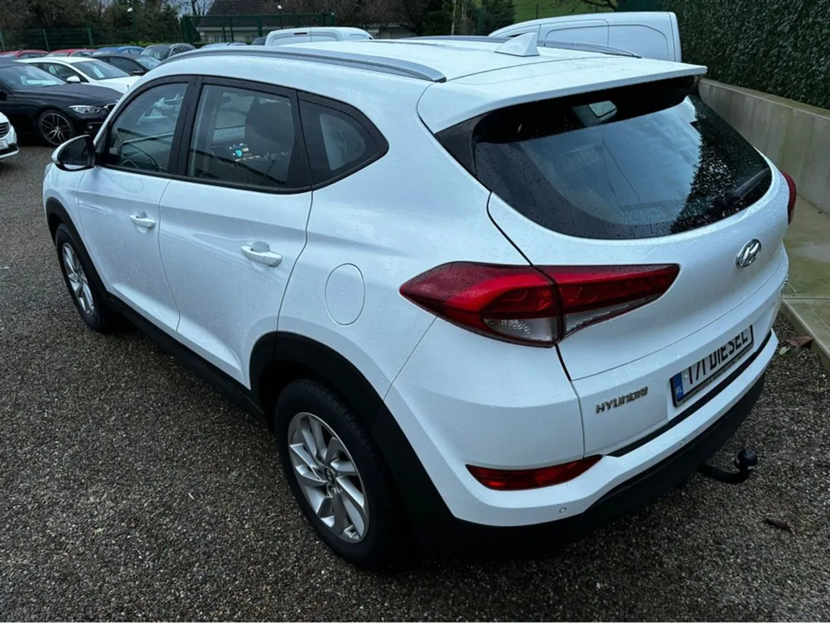 Hyundai Tucson SE NAV B-drive 2WD - Image 4