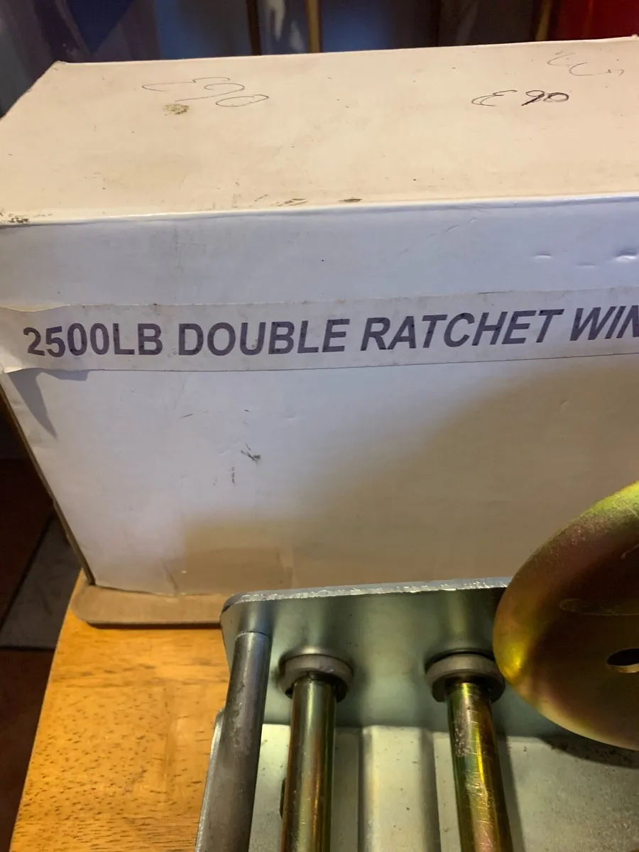 25001b double ratchet  winch - Image 4