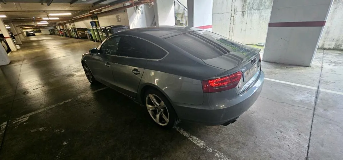 Car audi a5 - Image 4