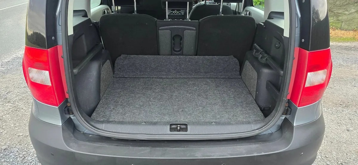 2010 SKODA YETI 2.0 TDI - Image 3