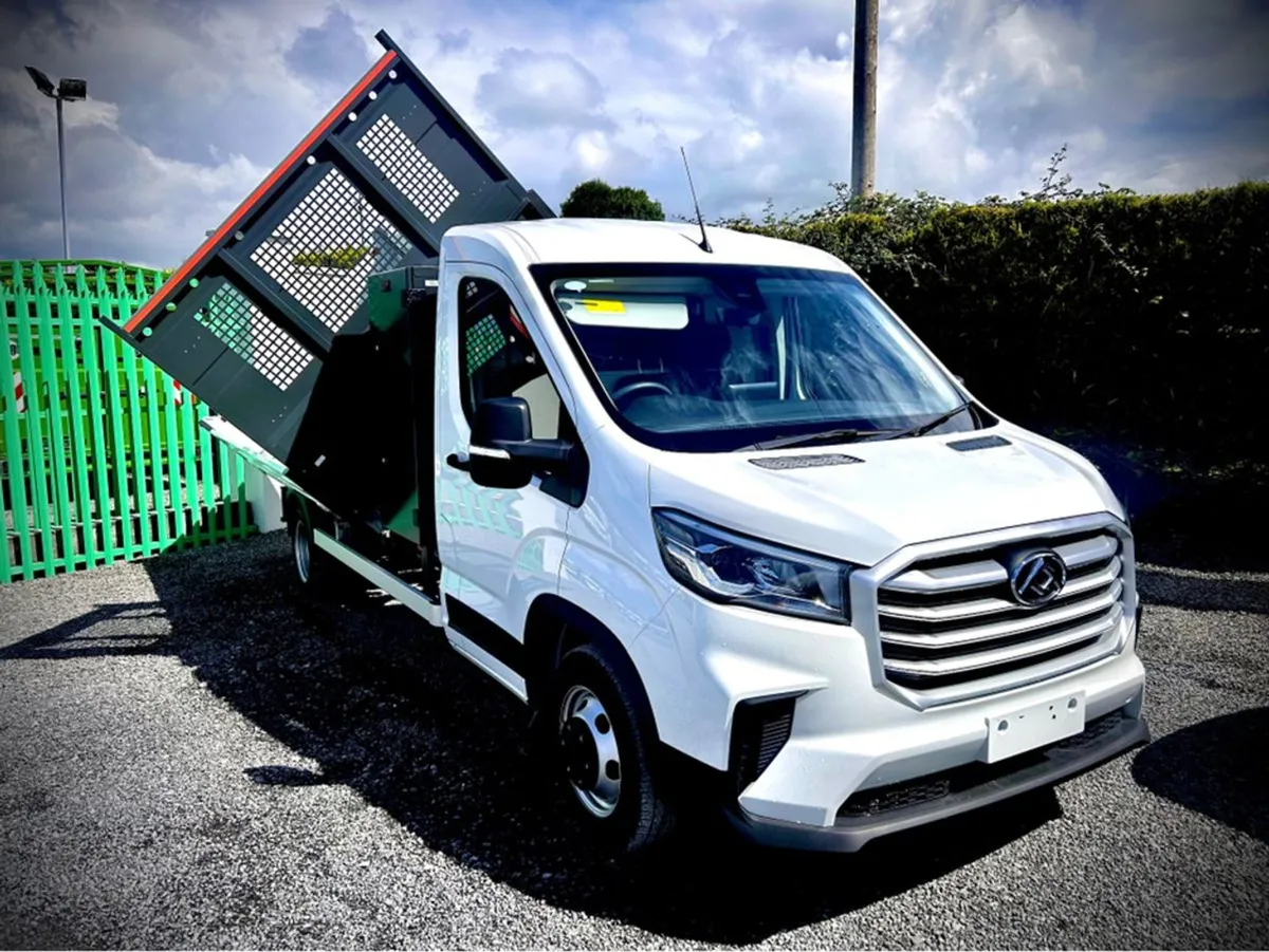 Maxus Deliver 9 WE CAN Custom Build ANY Body Styl - Image 1
