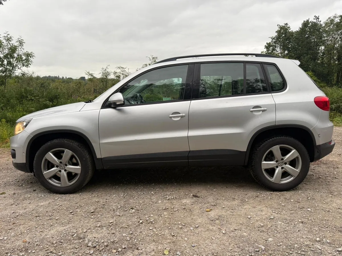 VOLKSWAGEN TIGUAN 2.0 TDI NEW NCT AND TAX - Image 4