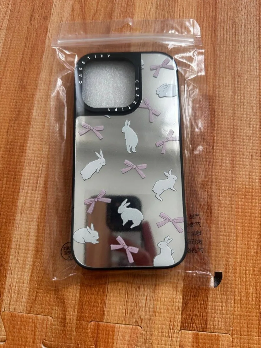 iPhone 16 Pro Mirror Case