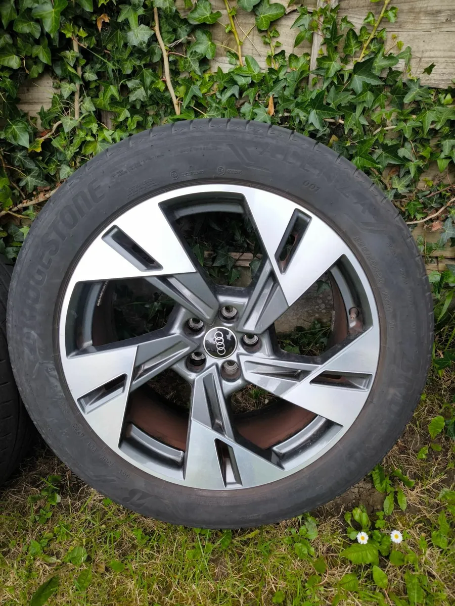Audi Genuine E TRON wheels 255/55/20 good tyres!!! - Image 2