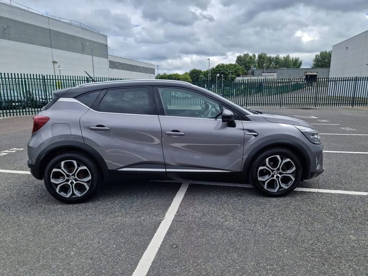 Renault Captur 1.0 Petrol  Parking Camera  S Edit - Image 3