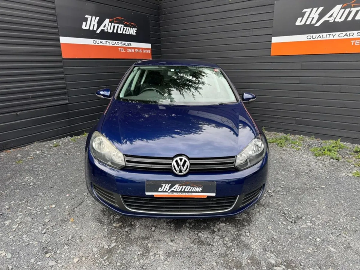 Volkswagen Golf 1.2 TSI Trendline Auto - Image 2