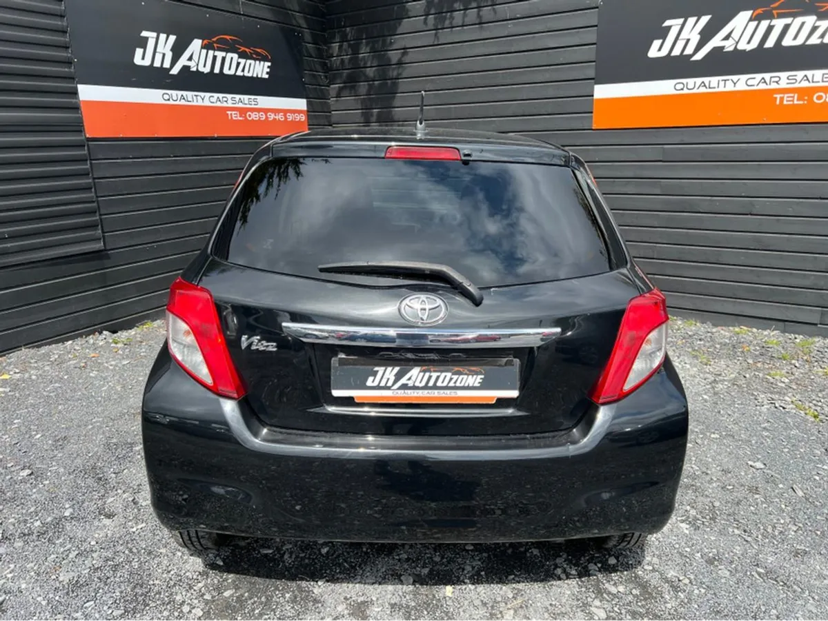 Toyota Vitz 1.0 Vitz Auto 5DR - Image 4