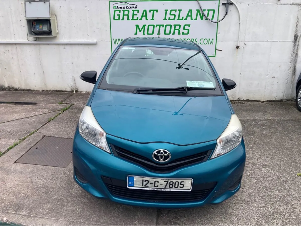 Toyota Yaris 1.4 D-4d Terra 4DR - Image 3