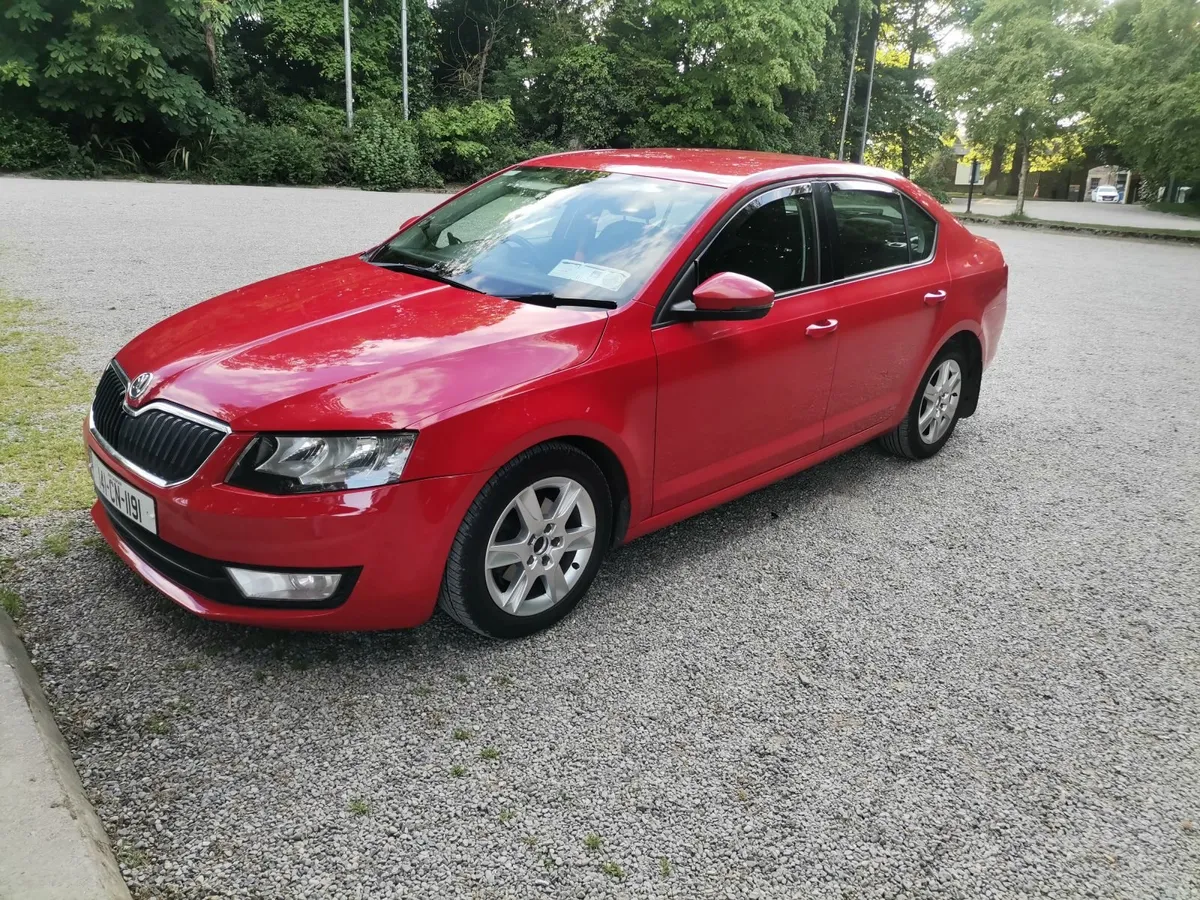 Skoda Octavia 2014 - Image 2