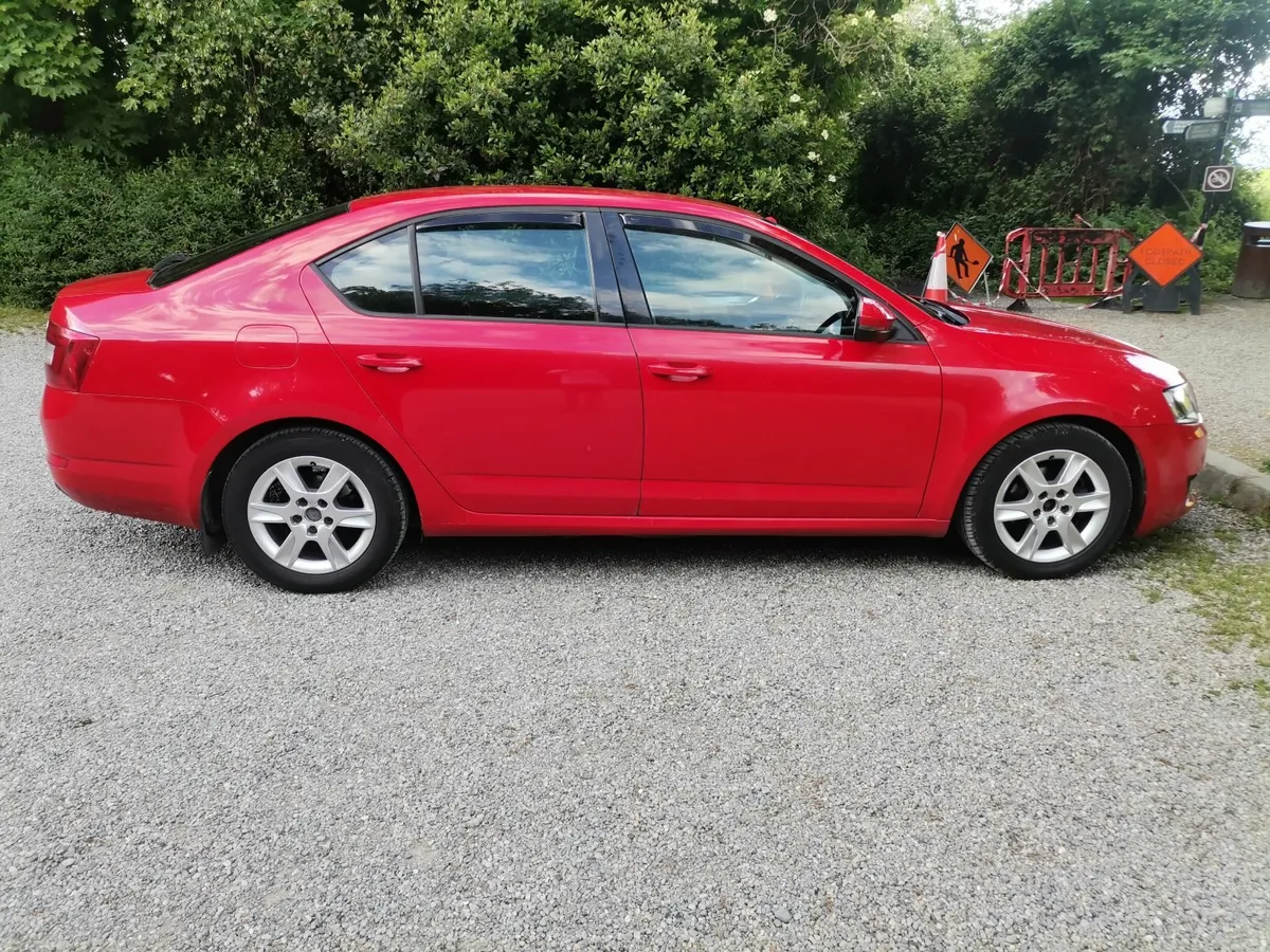 Skoda Octavia 2014 - Image 4