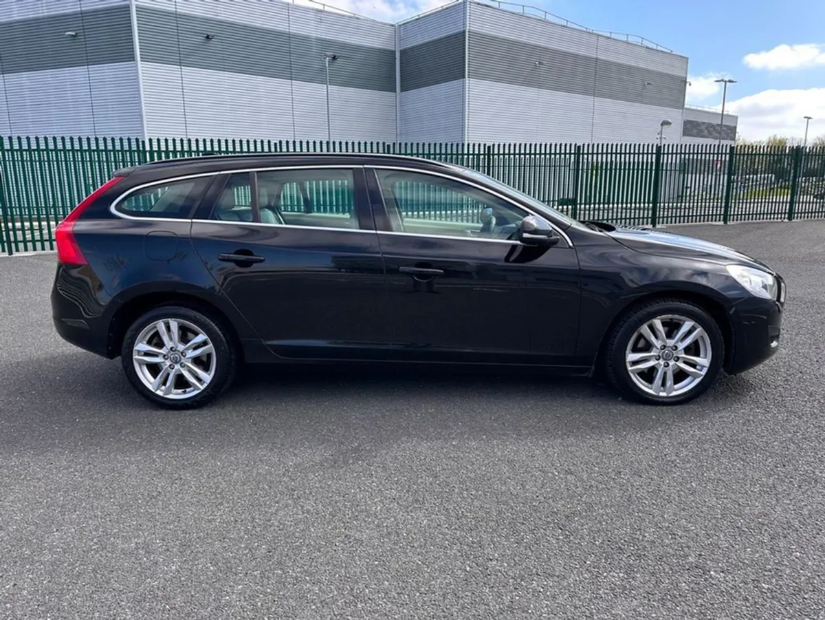 Volvo V60 1.6 Diesel  Automatic  Low Mileage  Nat - Image 3