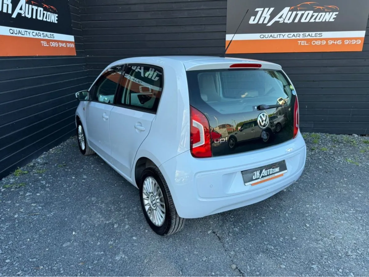 Volkswagen Up! 1.0 Auto 5 Dr Ash up - Image 4