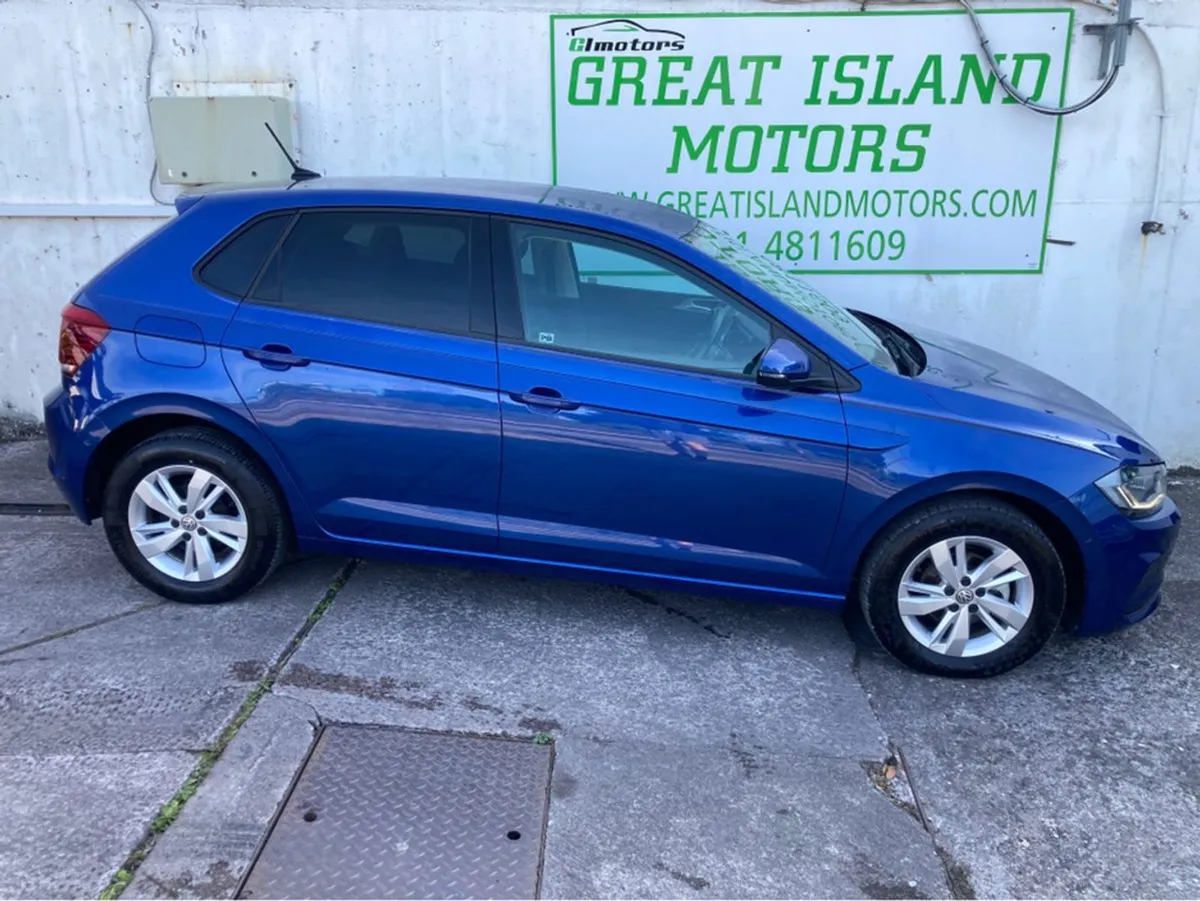 Volkswagen Polo 1.0 Petrol Comfortline Automatic - Image 2