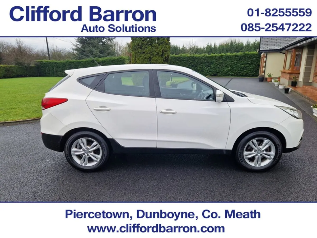 Hyundai ix35 1.7 Crdi Style 2WD 5DR - Image 3