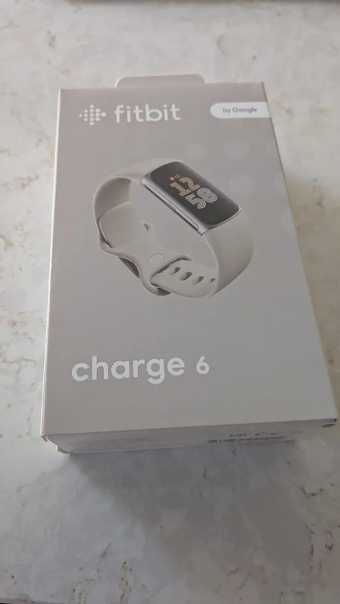 Fitbit Charge 6 - Image 1