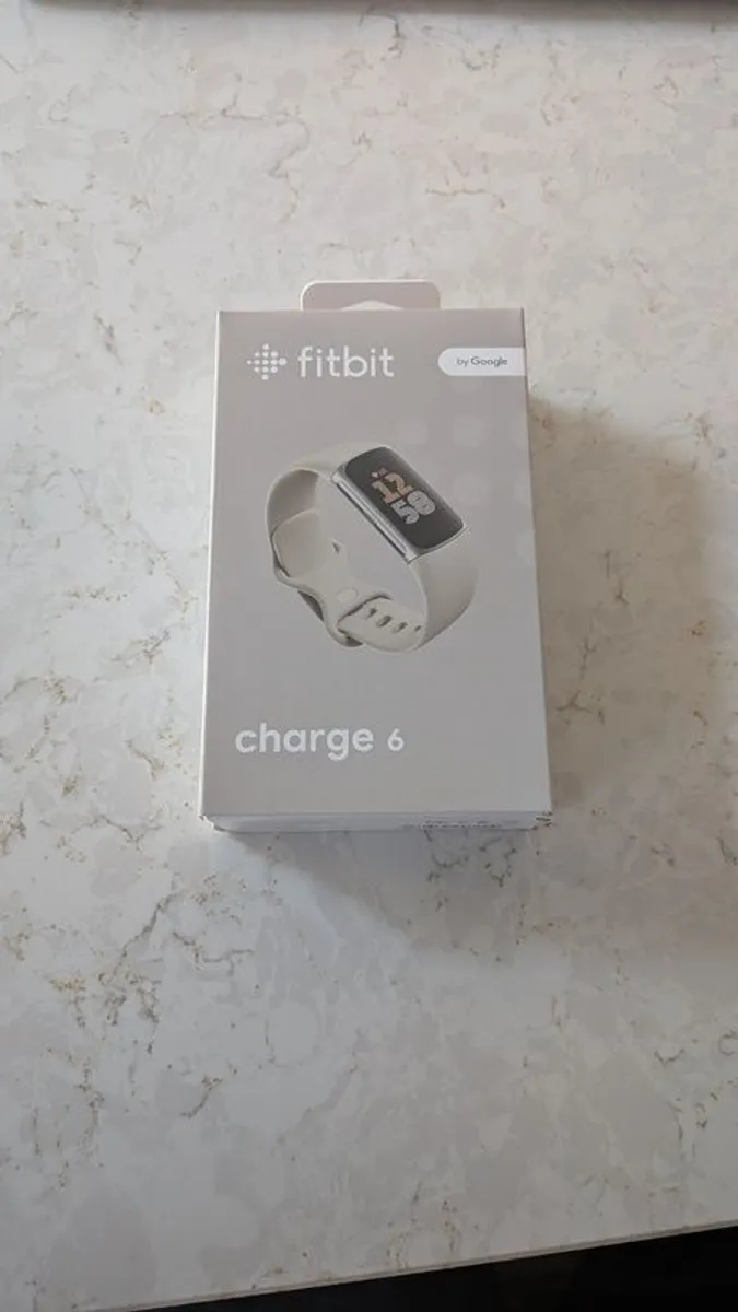 Fitbit Charge 6 - Image 2