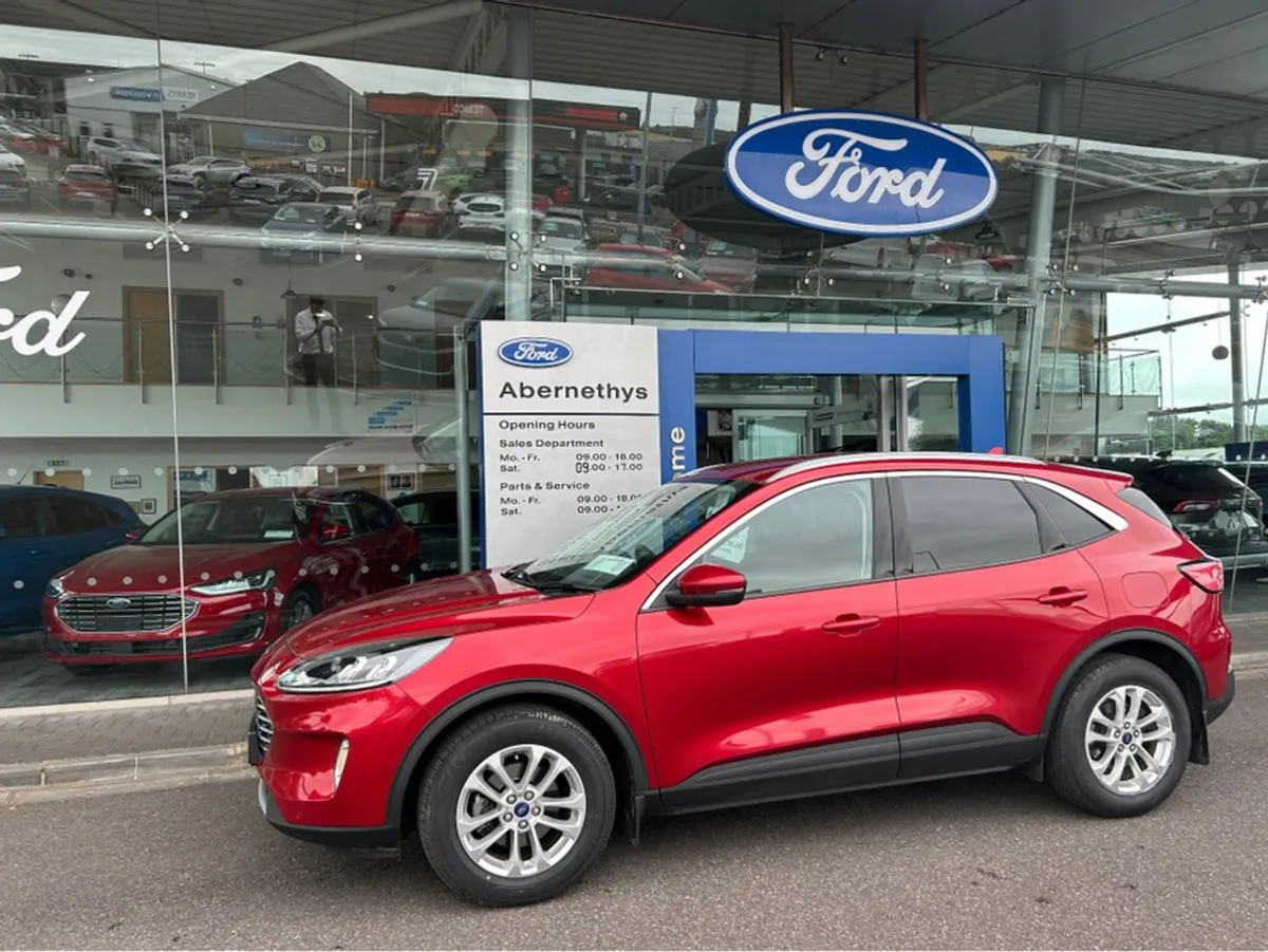 Ford Kuga Titanium 1.5 TD 120 S6.2 M6 F 4DR - Image 1