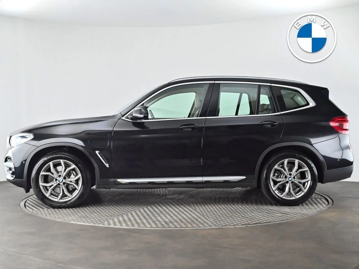 BMW X3 Xdrive30e Xline - Image 3