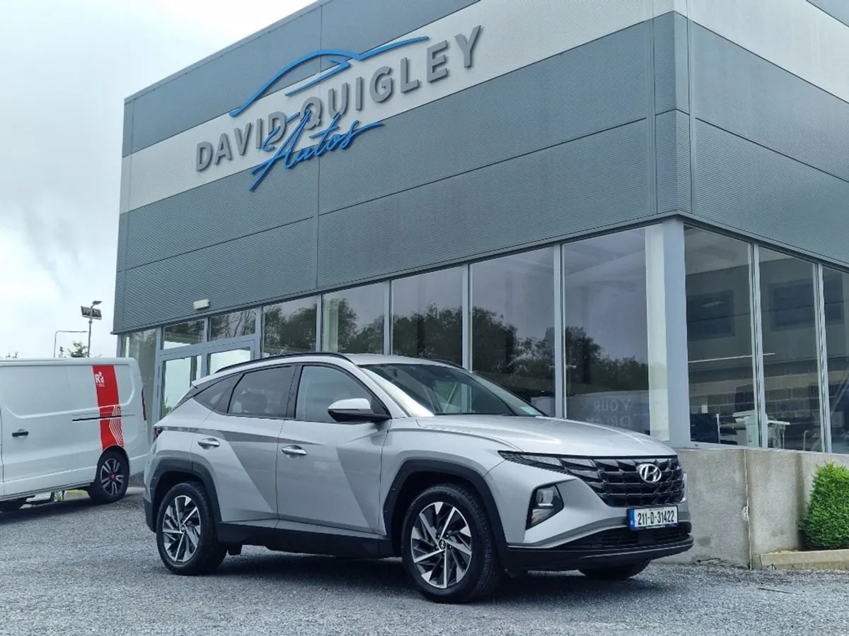 Hyundai Tucson Executive 1.6d 2WD 5DR - Image 1