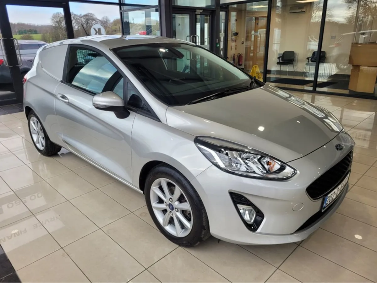 Ford Fiesta 1.5 TD M6 2DR - Image 2