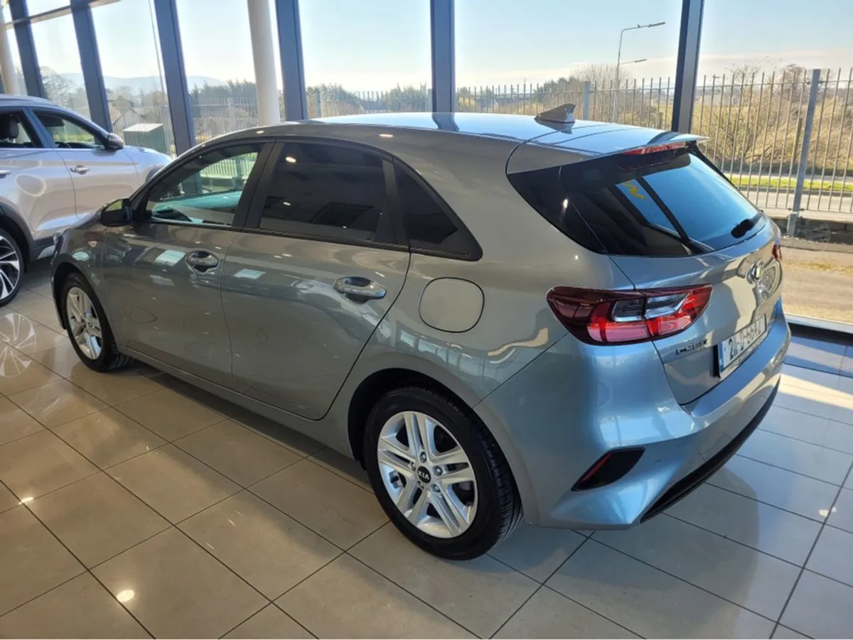Kia Ceed K2 Commercial 5DR - Image 4