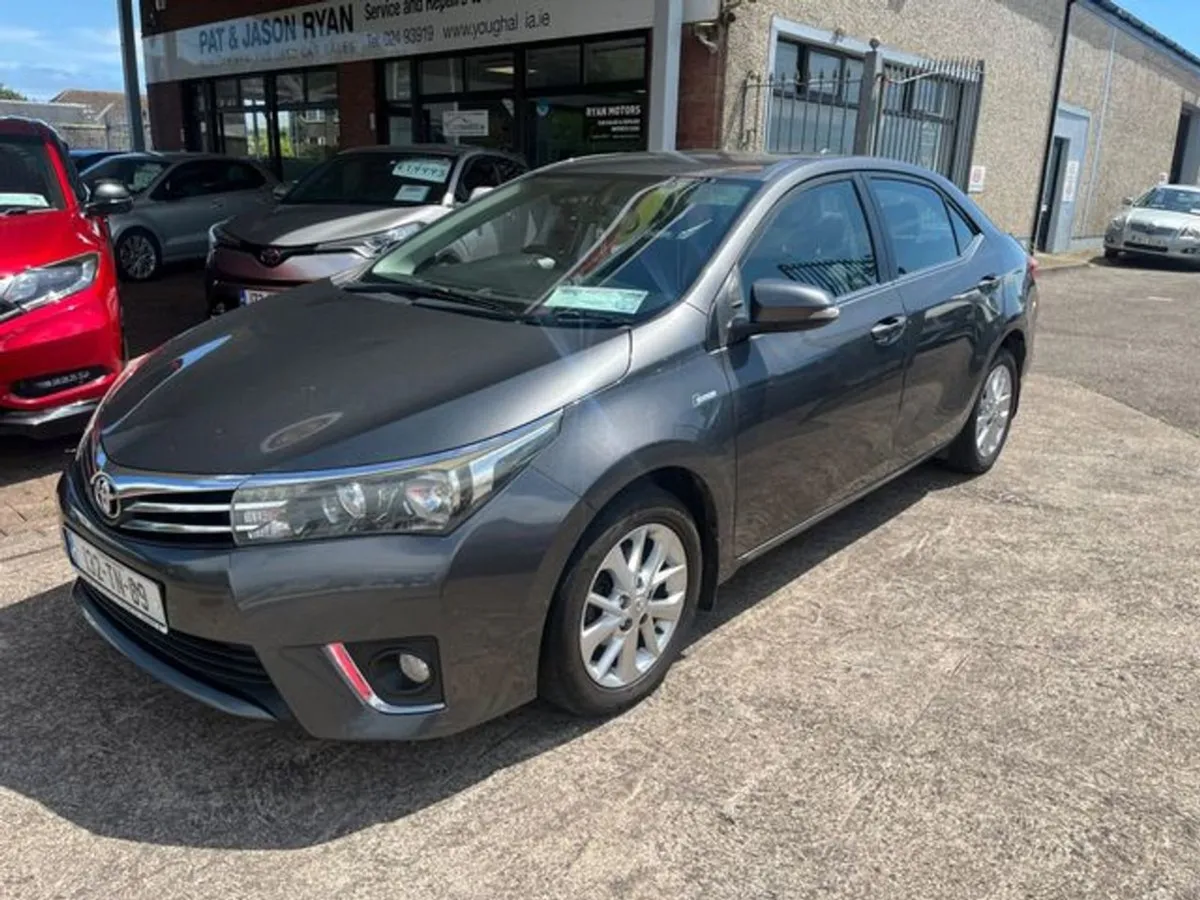 Toyota Corolla 1.4d4d Luna 4DR - Image 1