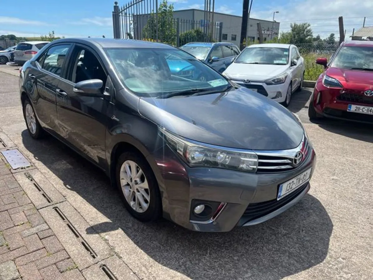 Toyota Corolla 1.4d4d Luna 4DR - Image 2