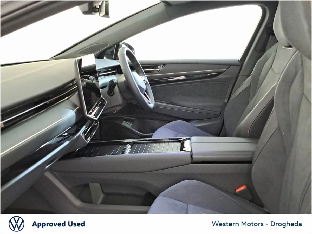Volkswagen ID.7 PRO Plus 77kwh 286HP  252 Deliver - Image 4