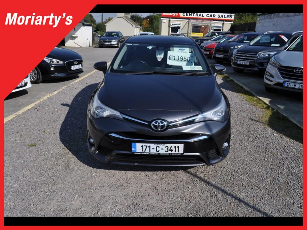 Toyota Avensis 2.0 D Luna 4DR - Image 2