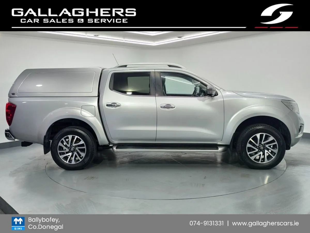 Nissan Navara (182) Tekna 2.3 DCI Automatic Low M - Image 3