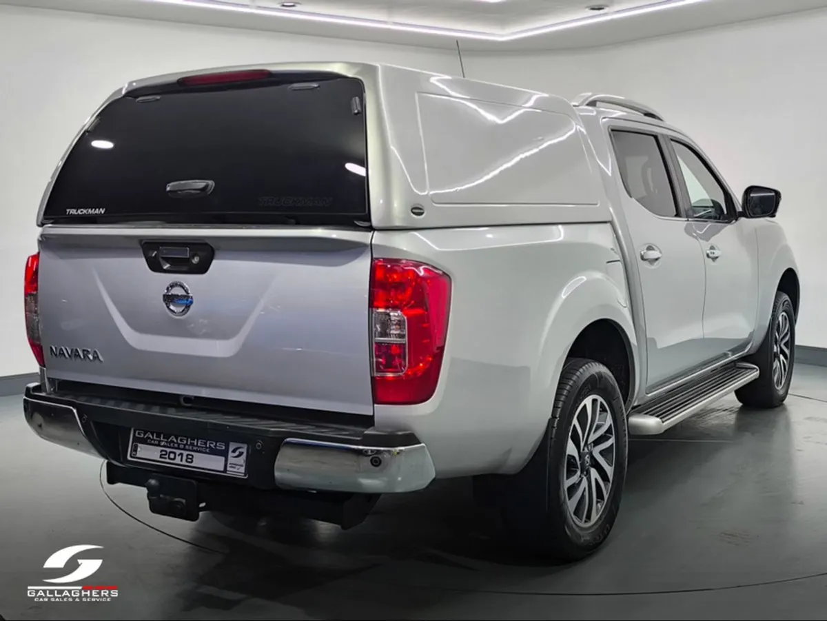 Nissan Navara (182) Tekna 2.3 DCI Automatic Low M - Image 4