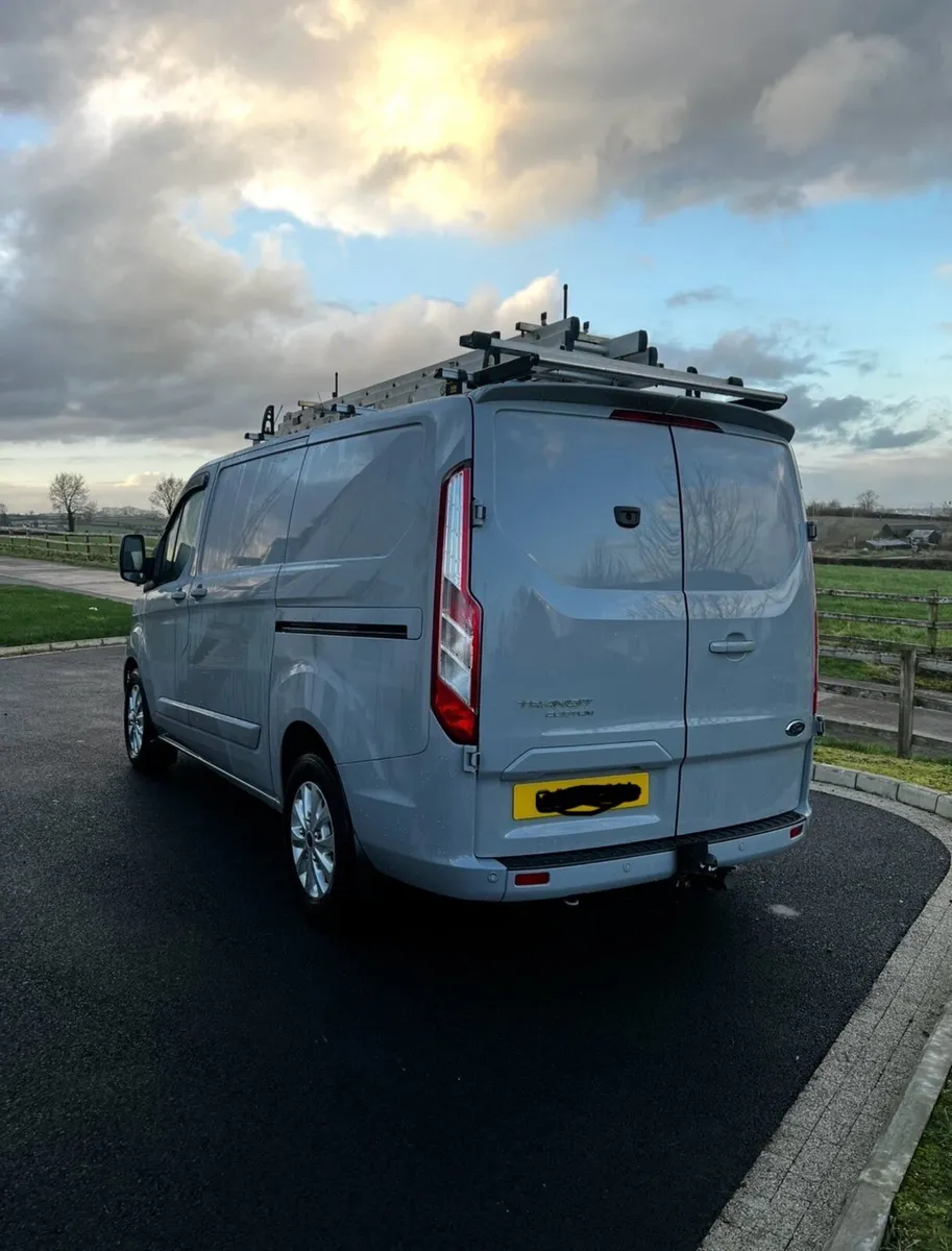 Ford Transit Custom 170bhp Automatic - Image 2